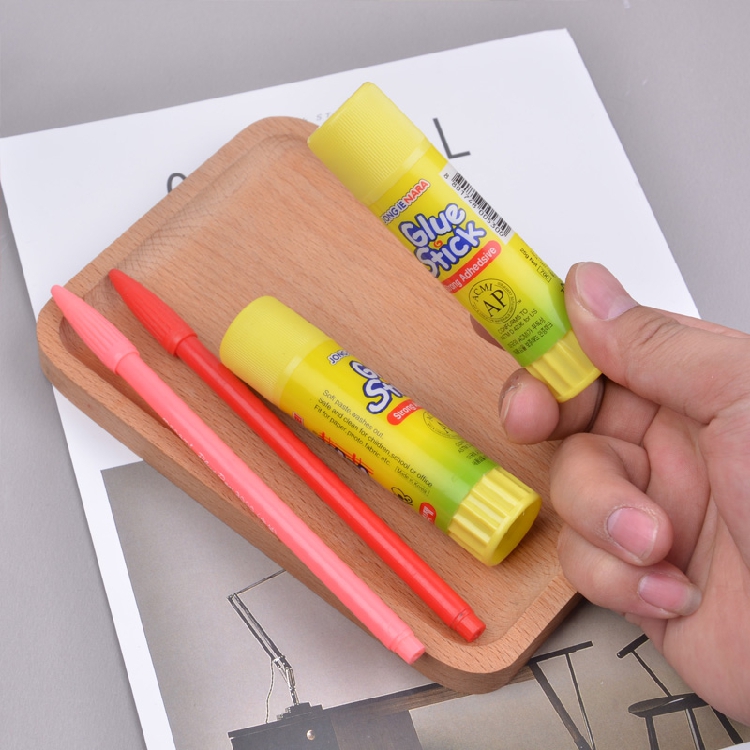 南韩（（Glue Stick）） 35G 高粘度固体胶/胶棒_http://www.szkoa.com/img/sp/150/31004bff-6c53-4d55-988e-f78c051b6bf6.jpg