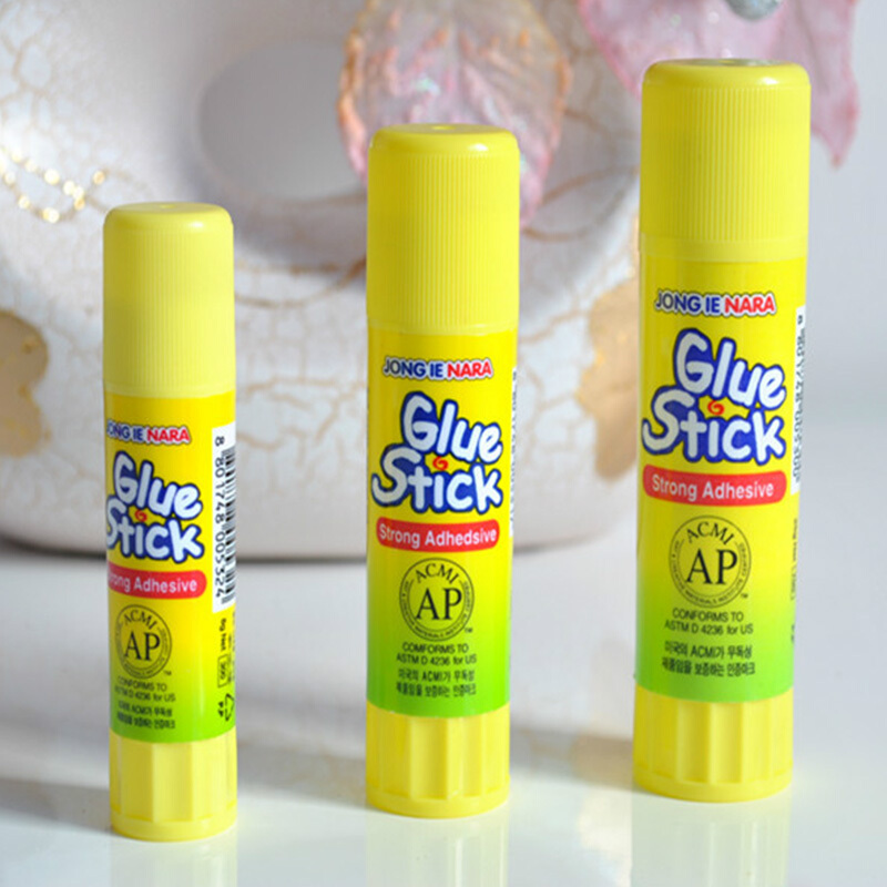 南韩（（Glue Stick）） 15G 高粘度固体胶/胶棒_http://www.szkoa.com/img/sp/150/3b080b12-34b1-4dfc-85bd-0392d829a1e3.jpg