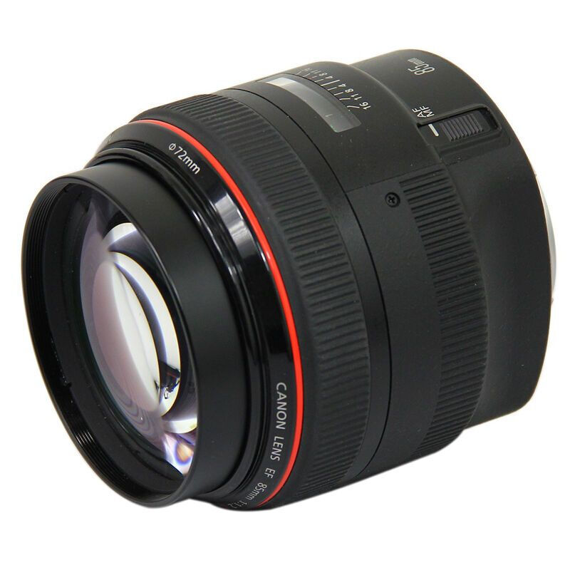 佳能（Canon） EF 85mm f/1.2L II USM 远摄定焦镜头_http://www.szkoa.com/img/sp/320/52570c64-c887-4a66-a516-671407d52a0e.jpg