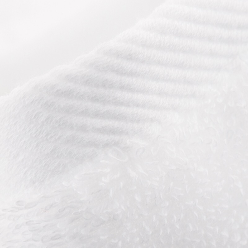 国产 方巾（白色）_http://www.szkoa.com/img/sp/424/a3041aac-a4f1-46cf-9eb4-2932d5c61a7b.jpg